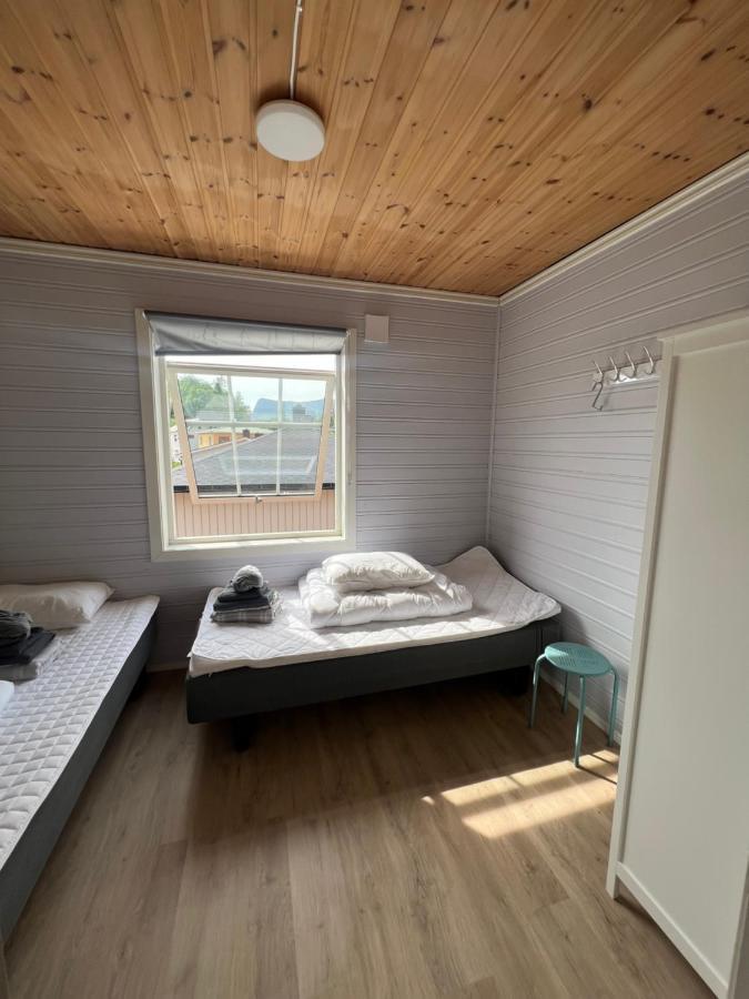 Apartamento Koselig Hus I Havna Svolvær Exterior foto